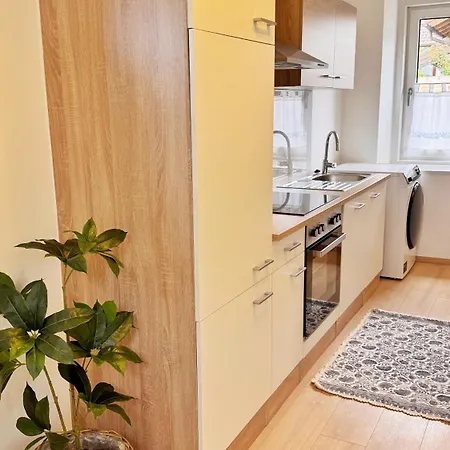 Casa de Férias Markt 28 - Stilvolles Mit Garten In Kirchberg Nahe Wexl Arena